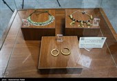 رونمایی از زیورآلات تاریخی در موزه هگمتانه همدان+تصویر