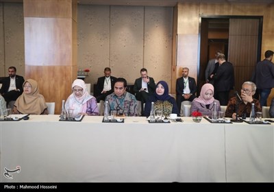 سفر رئیس مجلس به اندونزی