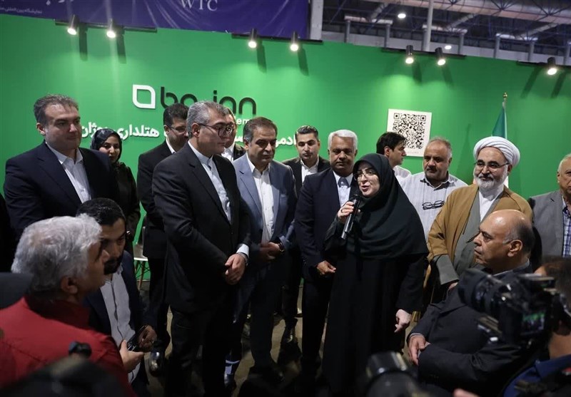 سخنگوی دولت: مشاهیر فرهنگی هویت ملی ایران هستند