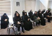 دیدار جمعی از بانوان مدیر با آیت‌الله مظفری