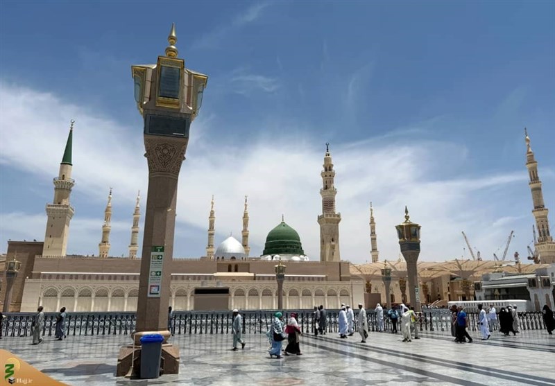  حال‌وهوای مسجد النبی صلی الله علیه وآله در ایام حج ۱۴۰۴ 