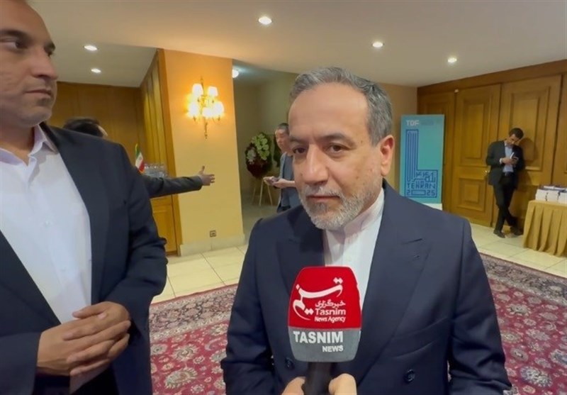  عراقچی در واکنش به اظهارات ویتکاف:غنی‌سازی ادامه پیدا می‌کند 