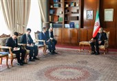 الرئیس الإیرانی: إنشاء مؤسسة مالیة تابعة لمنظمة شنغهای سیکون داعمًا فاعلًا