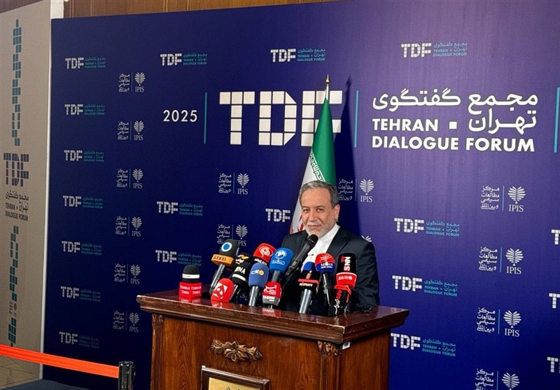  عراقچی: تهران می‌تواند مرکزی برای تبادل اطلاعات در جهان باشد 