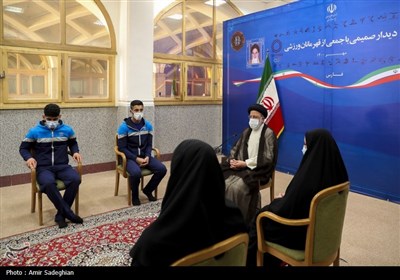 ورقی از خاطرات سفر شهید جمهور به استان فارس