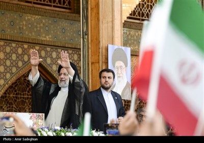 ورقی از خاطرات سفر شهید جمهور به استان فارس