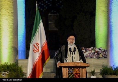 ورقی از خاطرات سفر شهید جمهور به استان فارس
