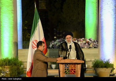ورقی از خاطرات سفر شهید جمهور به استان فارس