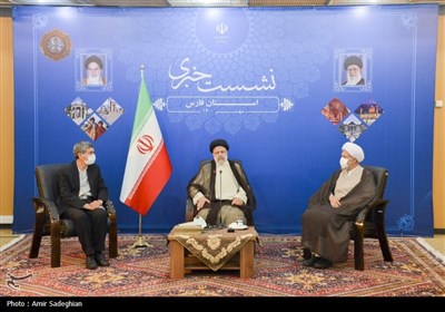 ورقی از خاطرات سفر شهید جمهور به استان فارس