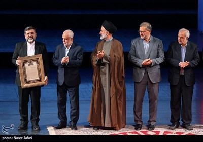 رونمایی از روایت سمفونیک پرواز اردیبهشت