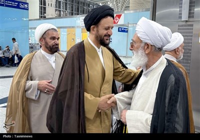 ورود نمایندگان مراجع تقلید به سرزمین عربستان