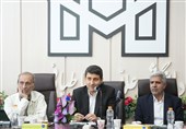 ارتباطات ساختار حکمرانی را پاسخگو و مسطح می‌کند