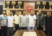 تمدید قرارداد مربیان تیمهای پایه پرسپولیس/ بزیک پست گرفت