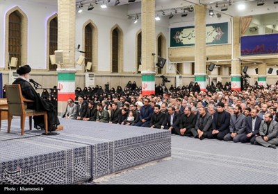 مراسم بزرگداشت شهید رئیسی و شهدای خدمت با حضور رهبر انقلاب