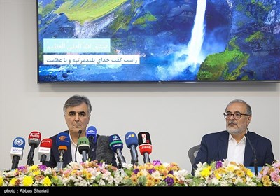 مراسم عرضه پنجمین اوراق صکوک مرابحه ارزی مرکز مبادله ایران