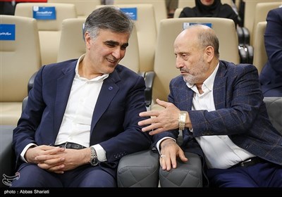 محمدرضا فرزین رئیس‌کل بانک مرکزی