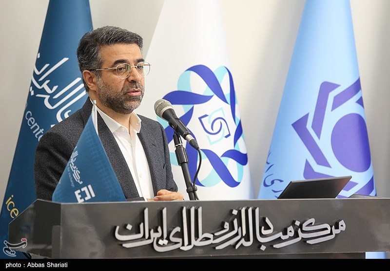 بازار ارز تجاری باز است