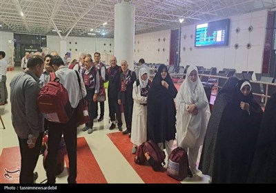 بدرقه پرشور حجاج اردبیلی به سوی سرزمین وحی و خانه خدا به روایت تصویر