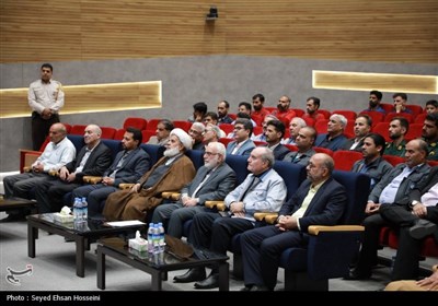 مراسم سالگرد رئیس جمهور شهدای خدمت در کویرتایر