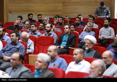 مراسم سالگرد رئیس جمهور شهدای خدمت در کویرتایر