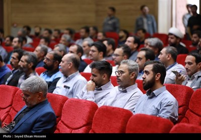 مراسم سالگرد رئیس جمهور شهدای خدمت در کویرتایر