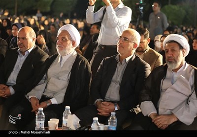 بزرگداشت شهدای خدمت در دانشگاه آزاد کرمان