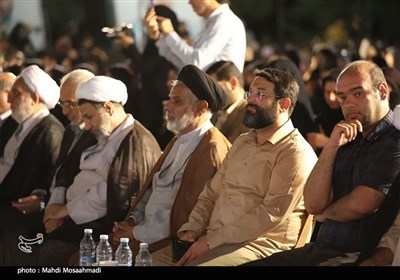بزرگداشت شهدای خدمت در دانشگاه آزاد کرمان