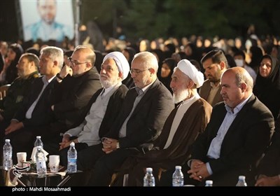 بزرگداشت شهدای خدمت در دانشگاه آزاد کرمان