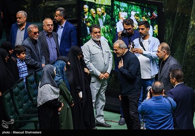 مراسم بزرگداشت شهدای خدمت در مجلس