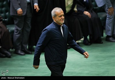 مراسم بزرگداشت شهدای خدمت در مجلس
