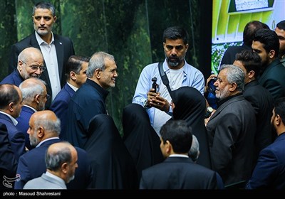مراسم بزرگداشت شهدای خدمت در مجلس