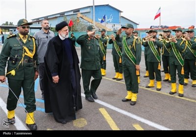 حضور شهید جمهور در میان دلاورمردان نیروهای مسلح در هرمزگان