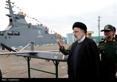 حضور شهید جمهور در میان دلاورمردان نیروهای مسلح در هرمزگان