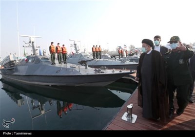 حضور شهید جمهور در میان دلاورمردان نیروهای مسلح در هرمزگان