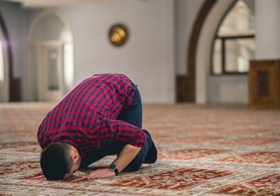 سجده،فراموش،بيجا،نماز،سهو،تشهد،واجب،سلام،احتياط،شك،بنابر