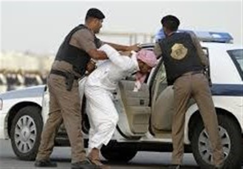  بازداشت ۱۷ شهروند سعودی به اتهام انتقال زائران غیرمجاز 
