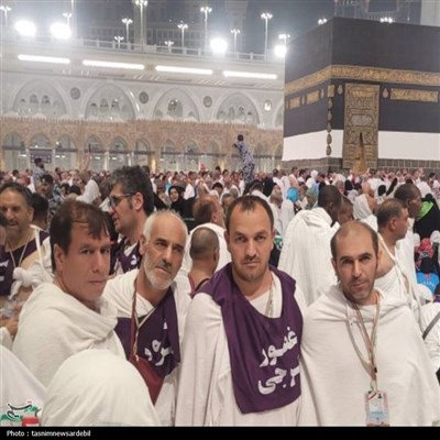 تصاویر دلنشین از حال و هوای زائران اردبیلی در خانه خدا