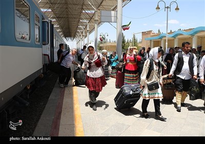 استقبال از کاروان بوم گردی‌های کشور در کرمان