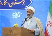 پژمانفر: سازش و عقبنشینی دشمن را جریتر خواهد کرد