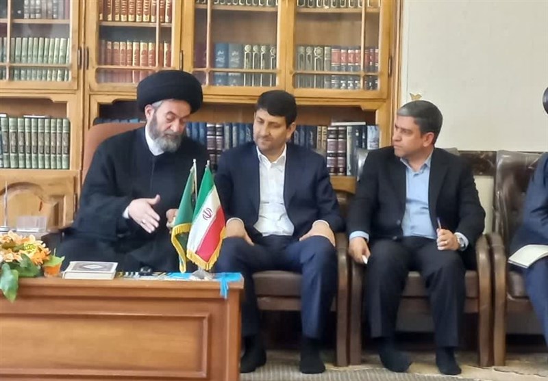 امام جمعه اردبیل: ایران در برابر قدرت‌های بزرگ جهان ایستاد‌