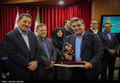 صادرکنندگان برتر زنجان ا حضور وزیر صمت تقدیر شدند
