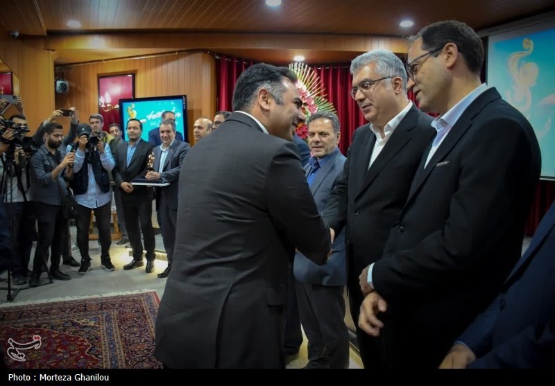 صادرکنندگان برتر زنجان ا حضور وزیر صمت تقدیر شدند