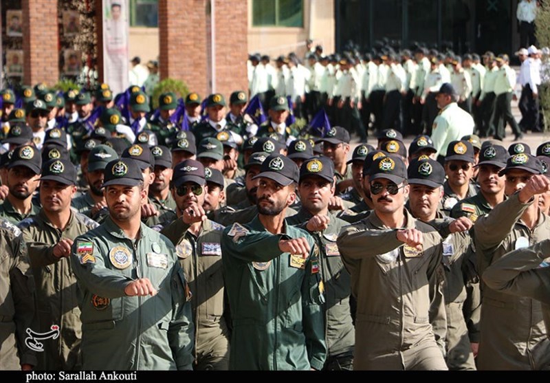 برگزار مراسم صبحگاه مشترک نیروهای مسلح در کرمان
