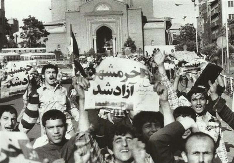  آخرین لحظات آزاد سازی خرمشهر و به اسارت‌ گرفتن‌ عراقی‌ها 