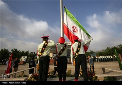 مراسم صبحگاه مشترک نیروهای‌ مسلح - همدان