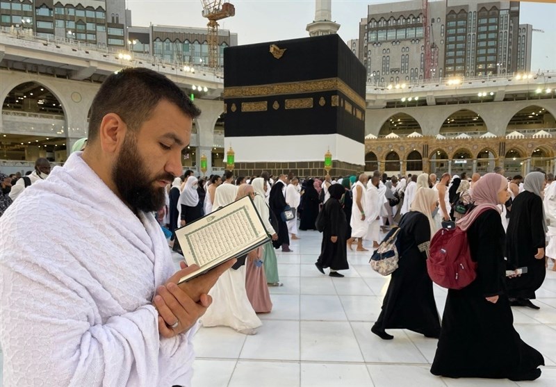 حج،فروتني،خانه،دل،امام،انسان،اللّه،تواضع،پيشگاه،خودخواهي،درگا ...