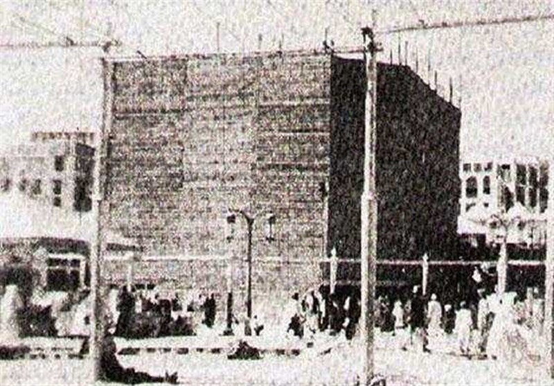طواف کعبه، وظیفه هر فرشته قبل از انجام مأموریت روی زمین