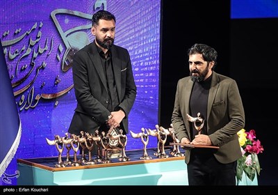 فيلم،اهدا،جايزه،مستند،تنديس،مقاومت،جشنواره،كارگرداني،كوتاه،ب ...