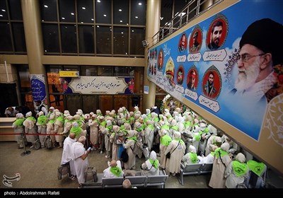 انطلاق أولى قوافل حجاج بیت الله الحرام من همدان إلى الأراضی المقدسة