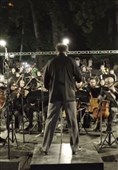 پلانی هالیوودی از ارکستر سمفونیک تهران در فلک الافلاک